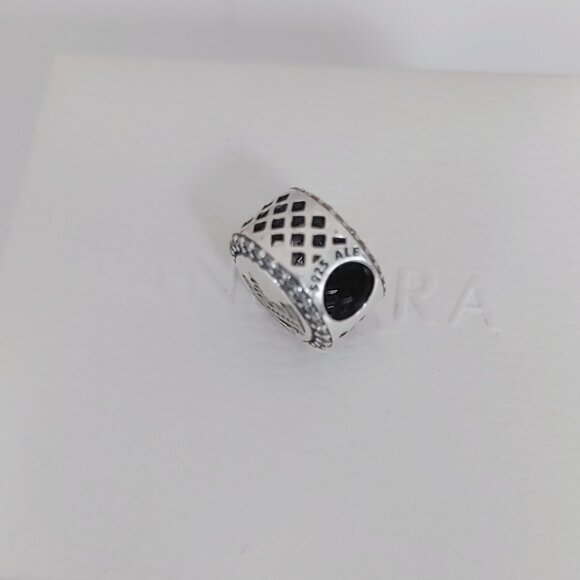 Pandora Madison Skyline Charm Bead Exclusive Travel Charm Pendant S925 Silver - Picture 5 of 6